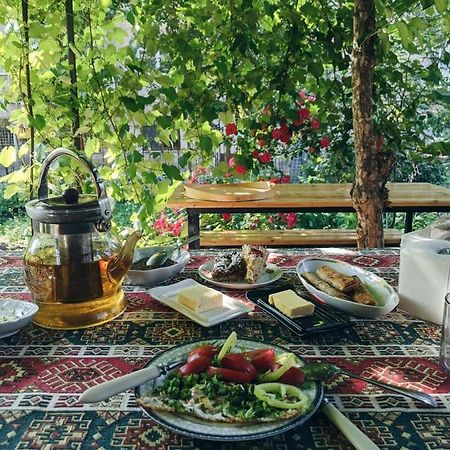 Aregak B&B And Tours Горис Екстериор снимка