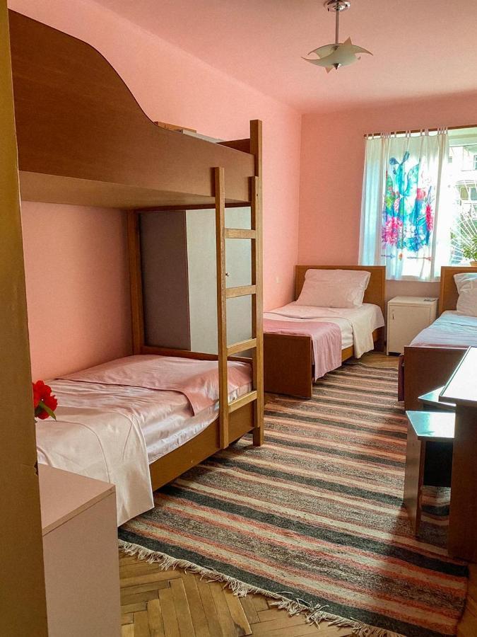 Aregak B&B And Tours Горис Екстериор снимка