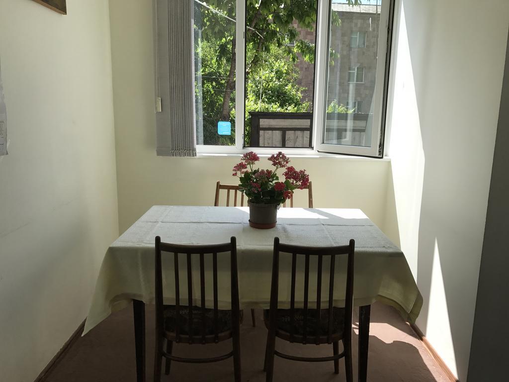 Aregak B&B And Tours Горис Екстериор снимка