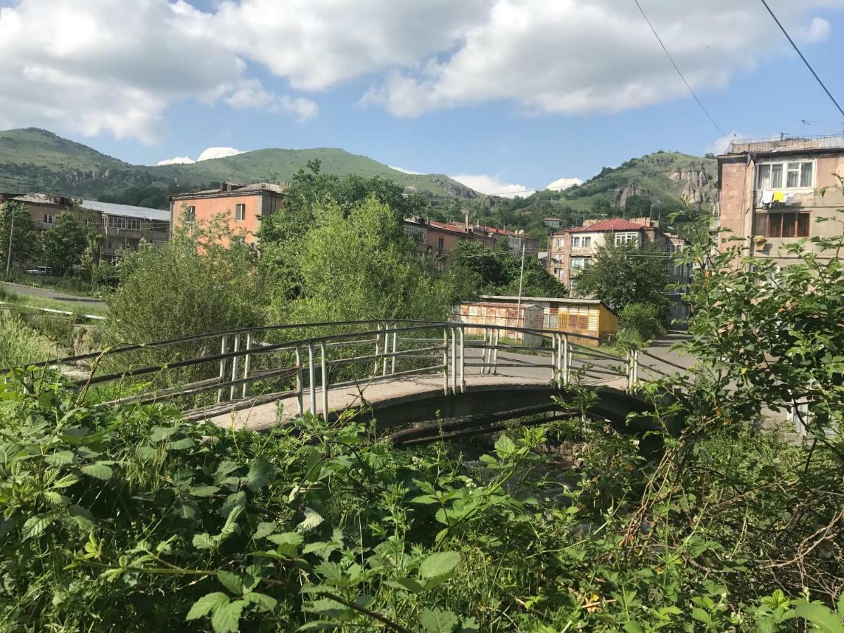Aregak B&B And Tours Горис Екстериор снимка